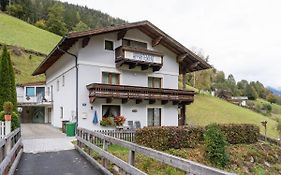 Charming Apartment In Zell Am See With Mountain Views